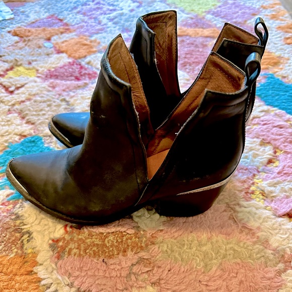 Jeffrey Campbell Shoes - Jeffrey Campbell Cromwell Western bootie